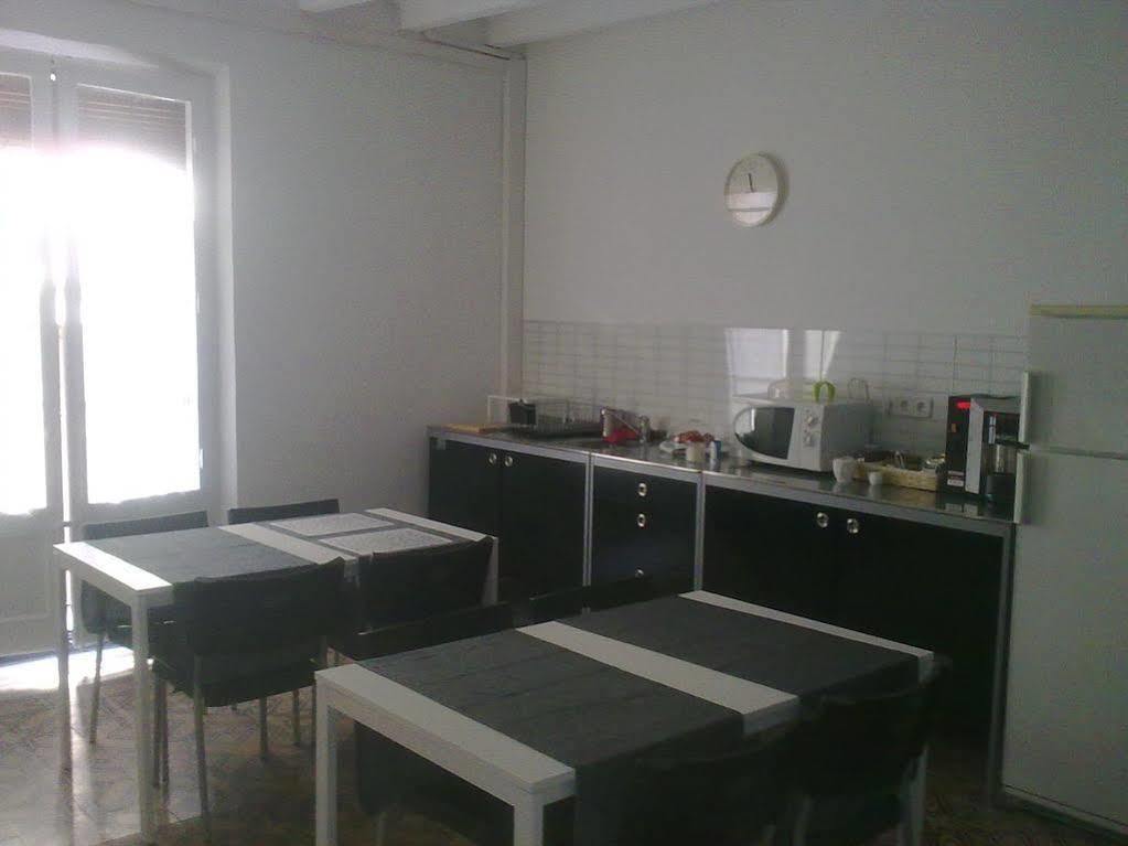 Hostal Santa Teresa Реус Екстер'єр фото